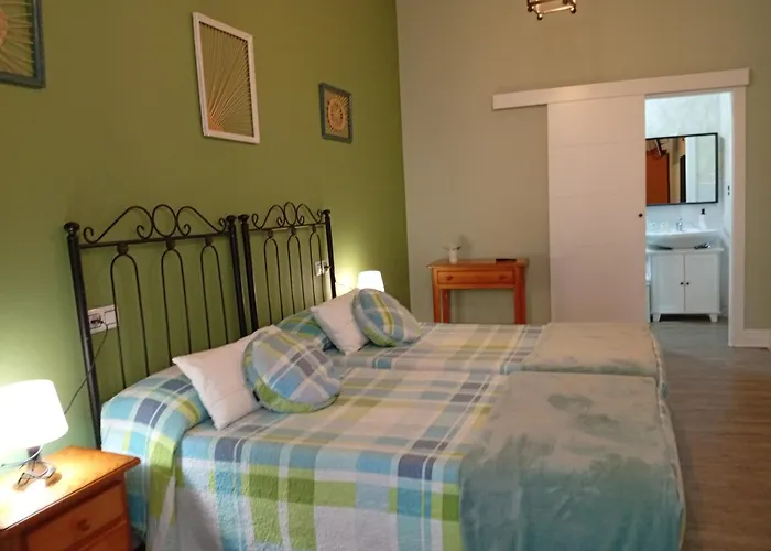 Pensión Don Pelayo *