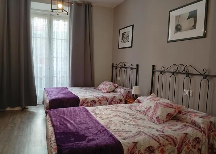 Pensión Don Pelayo *