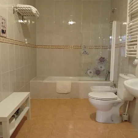 Don Pelayo 招待所 *